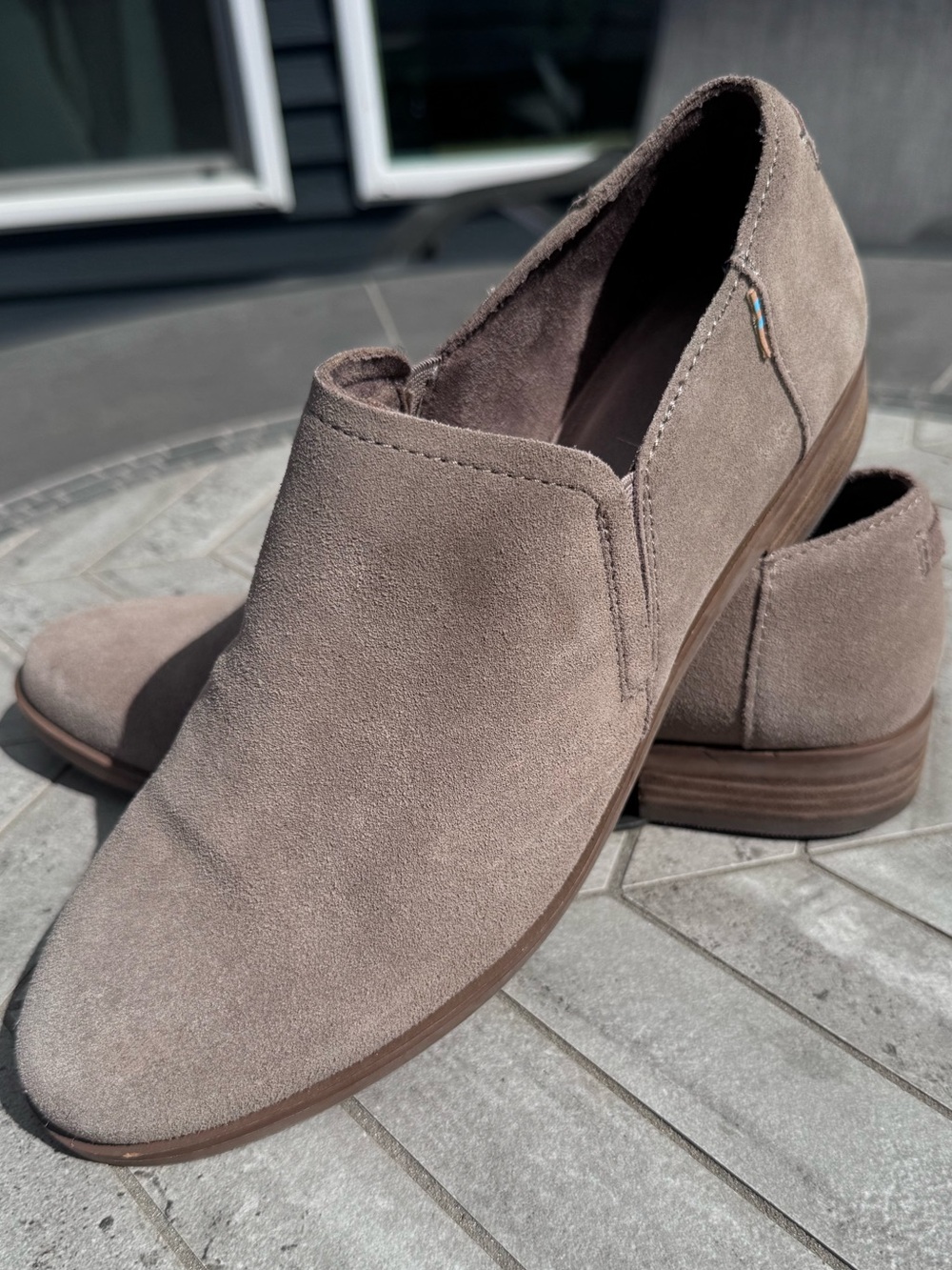 TOMS Shay Suede Taupe Gray Low Heel Women's Slip-On Booties 8.5